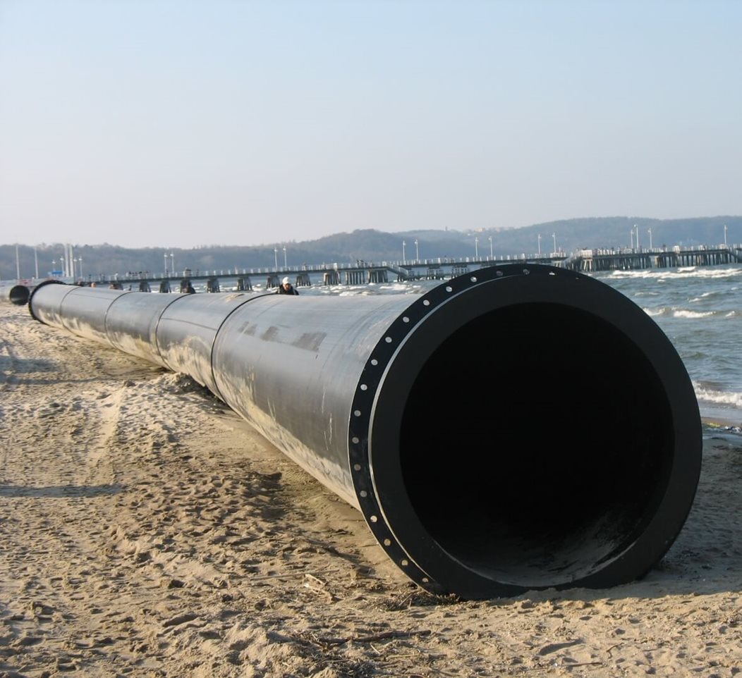 Sea outlet - discharge of stream water into the Gdańsk Bay