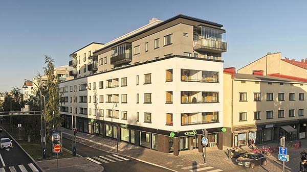 A tested and researched underfloor heating solution keeps footsteps in control