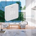Termostaty Uponor Smatrix spojují přesnou a intuitivní regulaci pokojové teploty s tenkým elegantním designem