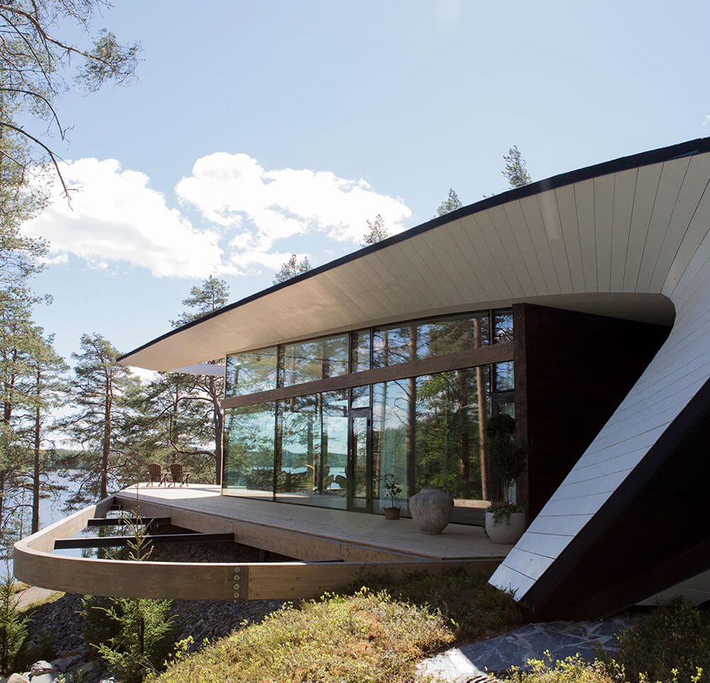 Uponor's brand-new technology for a wavelike log house