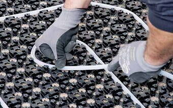 Flächenheizung und -kühlung